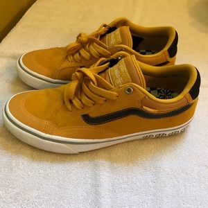 Vans TNT advance